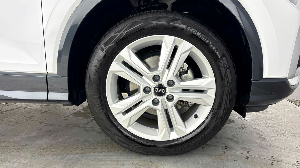 Audi Q2 Tfsi Cod 35 Sport S Tronic Euro 6 5-Door CN75XFJ White #5