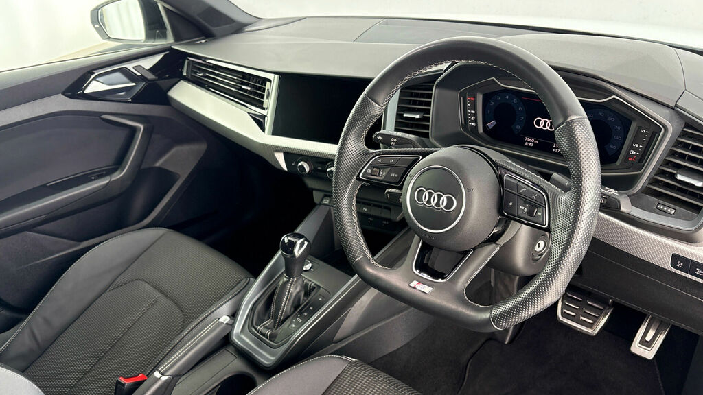 Audi A1 Tfsi 35 Black Edition Sportback S Tronic Euro 6 5- White #6