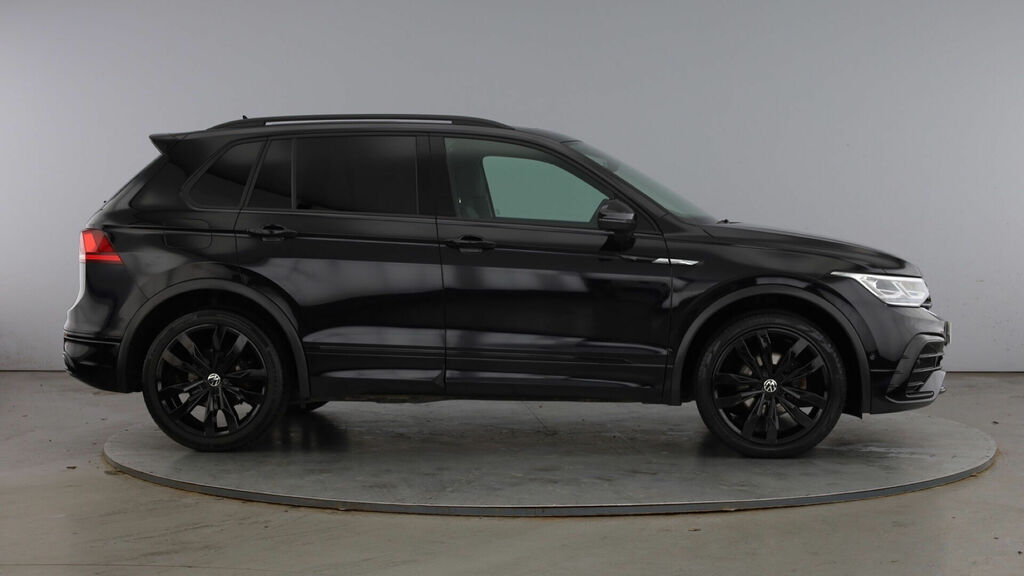 Volkswagen Tiguan Tsi Black Edition Dsg Euro 6 5-Door WN24VTU Black #4