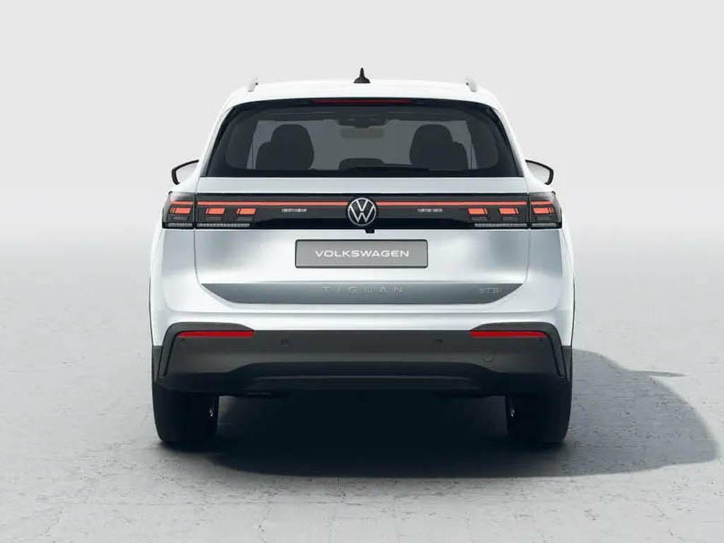 Volkswagen Tiguan Etsi Mhev Match Dsg Euro 6 5-Door Silver #4