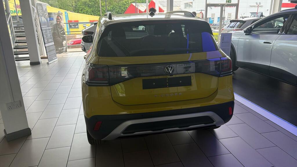 Volkswagen T-Cross Match 1.0 Tsi 115Ps 7-Speed Dsg 5-Door  Yellow #5