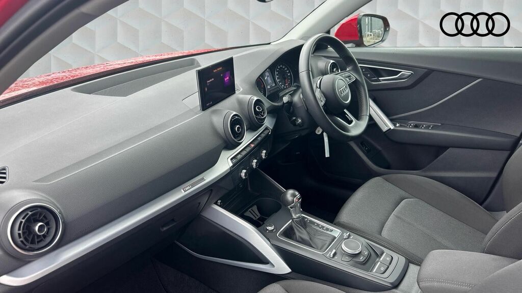 Audi Q2 Tdi 30 Sport S Tronic Euro 6 5-Door Red #2