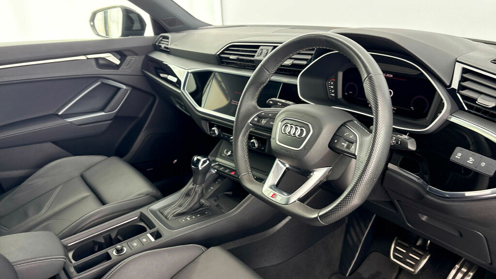 Audi Q3 Tfsi Cod 35 Black Edition S Tronic Euro 6 5-Door LL74XAM Black #6