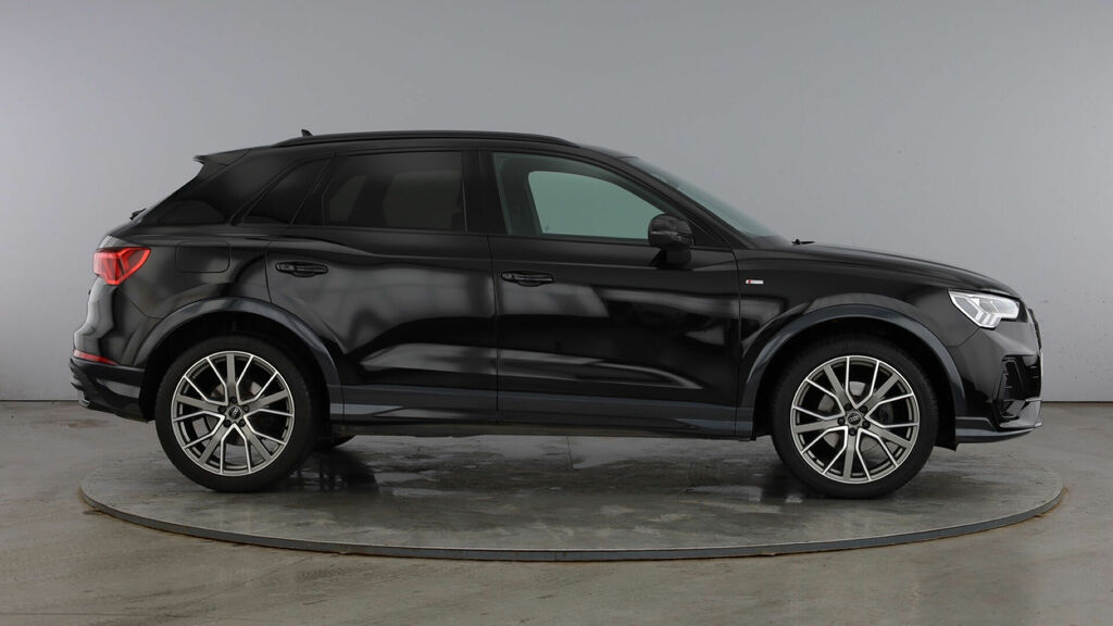 Audi Q3 Tfsi Cod 35 Black Edition S Tronic Euro 6 5-Door LL74XAM Black #4