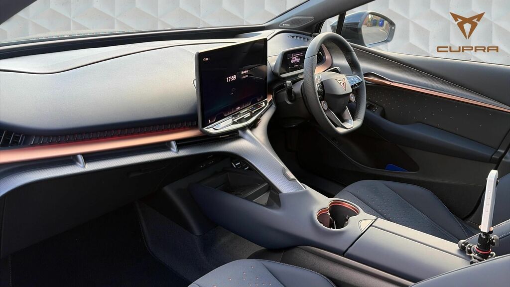 Cupra Tavascan 77Kwh V2 Suv Coupe 5-Door VN26FXG Blue #2