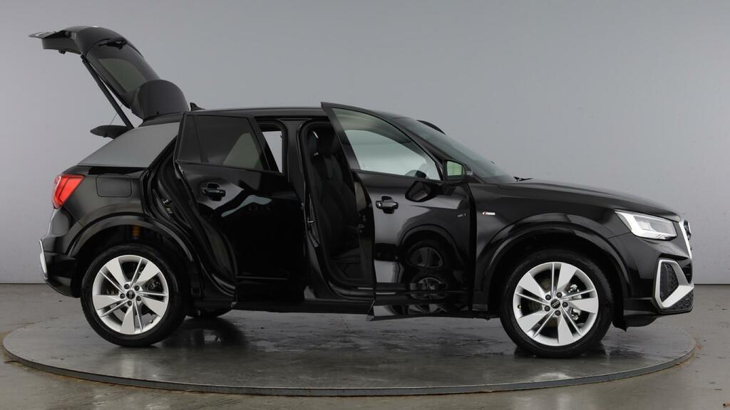 Audi Q2 Tfsi Cod 35 S Line S Tronic Euro 6 5-Door  Black #6