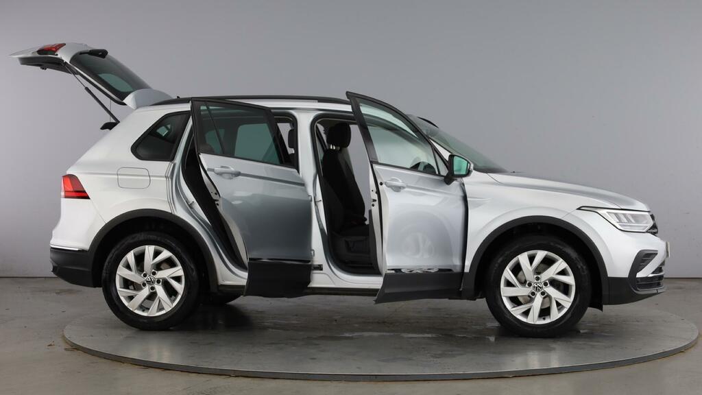 Volkswagen Tiguan Tsi Life Dsg Euro 6 5-Door YY23LOD Silver #6