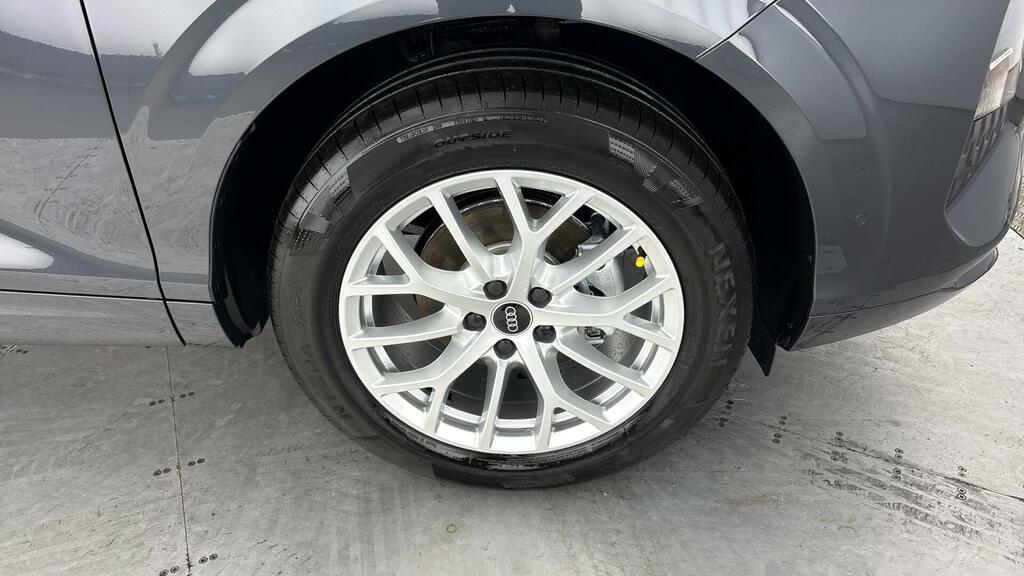 Audi Q3 Tfsi Sport S Tronic Euro 6 5-Door Grey #4