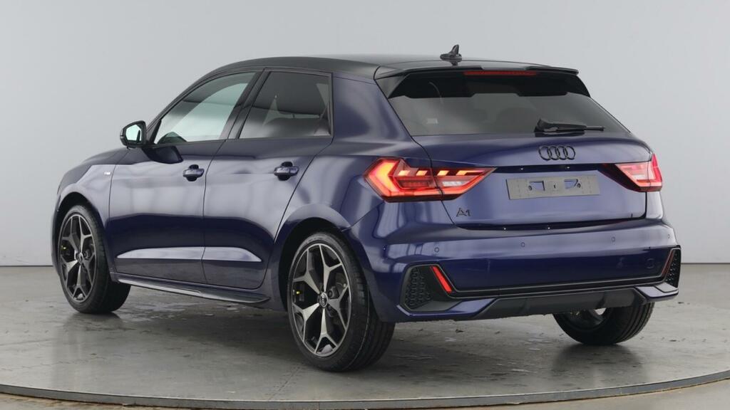 Audi A1 Sportback Black Edition 35 Tfsi 150 Ps S Tronic Blue #2