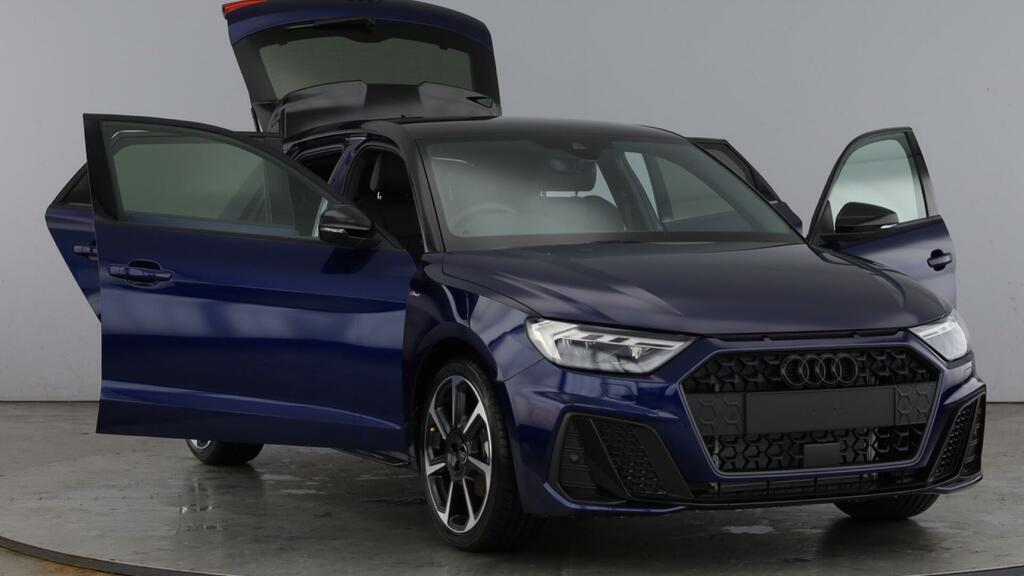 Audi A1 Sportback Black Edition 35 Tfsi 150 Ps S Tronic Blue #5