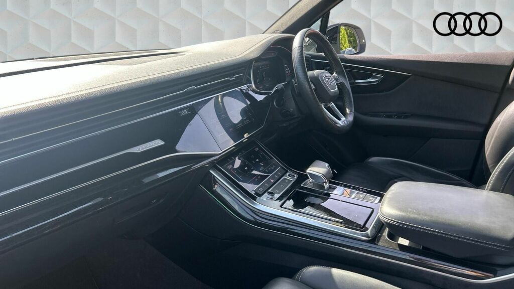 Audi Q7 3.0 Tdi V6 50 Black Edition Tiptronic Quattro Euro WR72DEU White #2