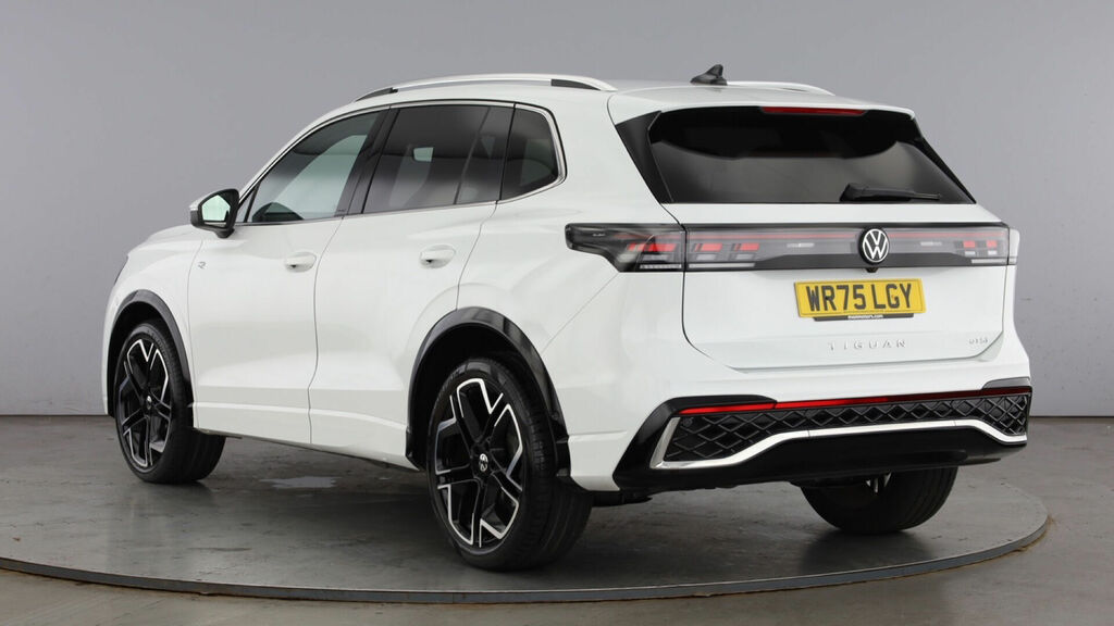 Volkswagen Tiguan Etsi Mhev R-line Dsg Euro 6 5-Door WR75LGY White #3