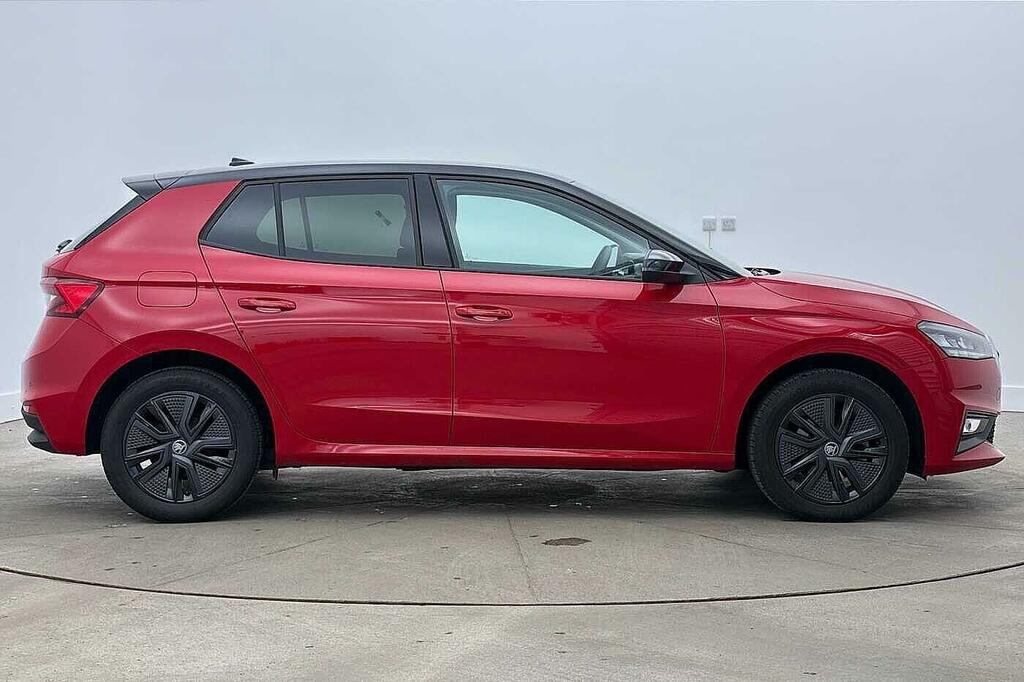 Skoda Fabia 1.0 Tsi Design Edition Dsg Euro 6 5-Door DG75EFU Red #3