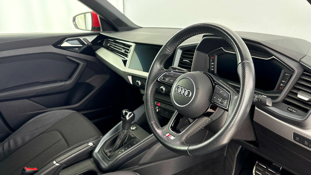 Audi A1 Tfsi 35 S Line Sportback S Tronic Euro 6 5-Door Red #6