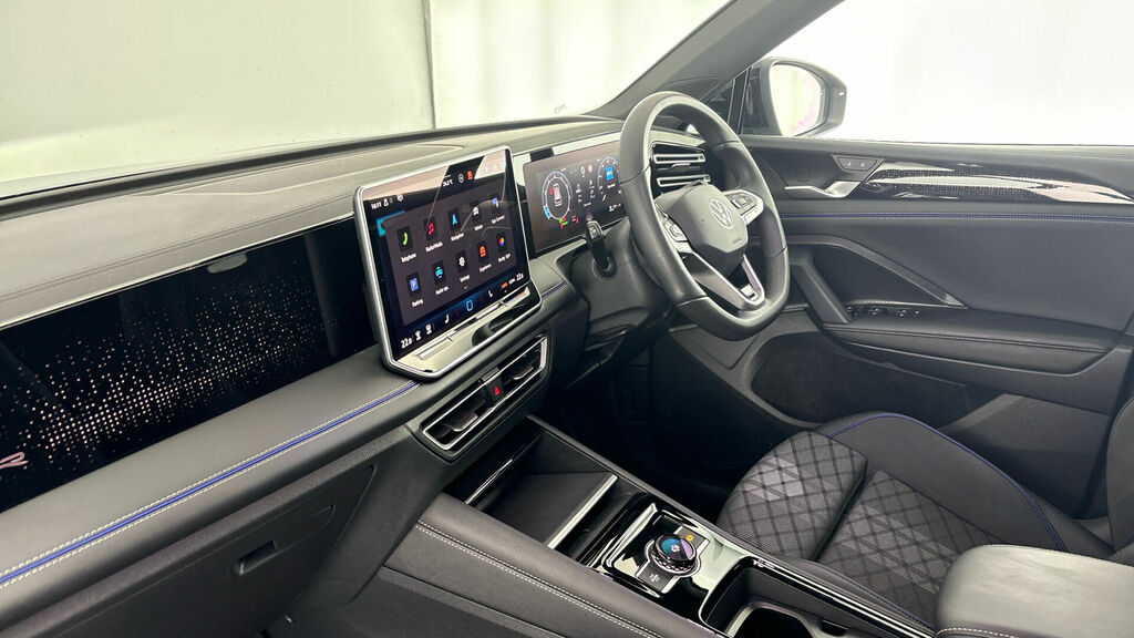 Volkswagen Tiguan Etsi Mhev R-line Dsg Euro 6 5-Door WR75LKG Blue #2