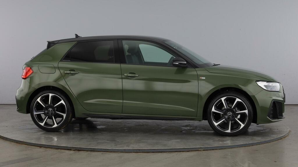 Audi A1 Sportback Black Edition 30 Tfsi 116 Ps S Tronic Green #3