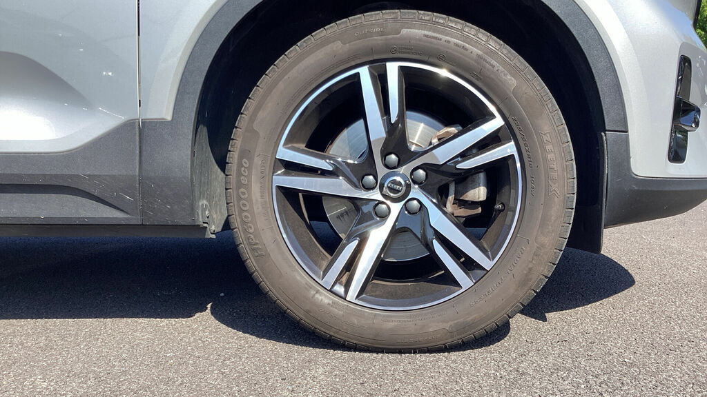 Volvo XC40 2.0 B3 Mhev Plus Dark Dct Euro 6 5-Door CJ72VHK Silver #5