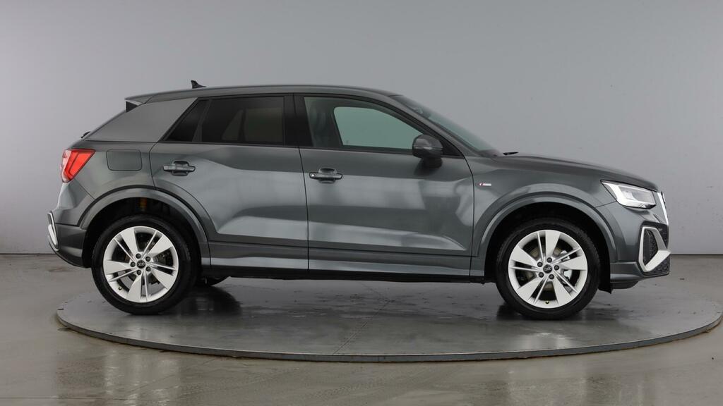 Audi Q2 S Line 35 Tfsi 150 Ps S Tronic Grey #3
