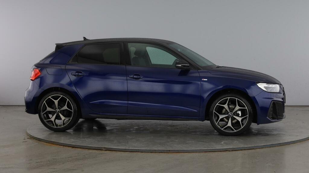 Audi A1 Sportback Black Edition 30 Tfsi 116 Ps S Tronic Blue #3