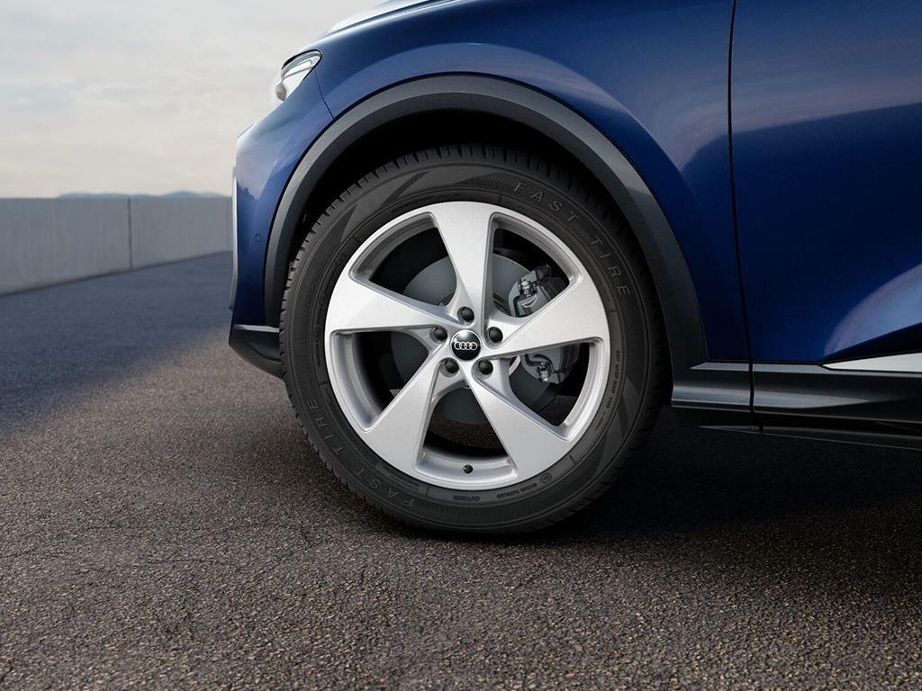Audi Q5 2.0 E-hybrid5.9kwh S Line Sportback S Tronic Quatt Blue #6
