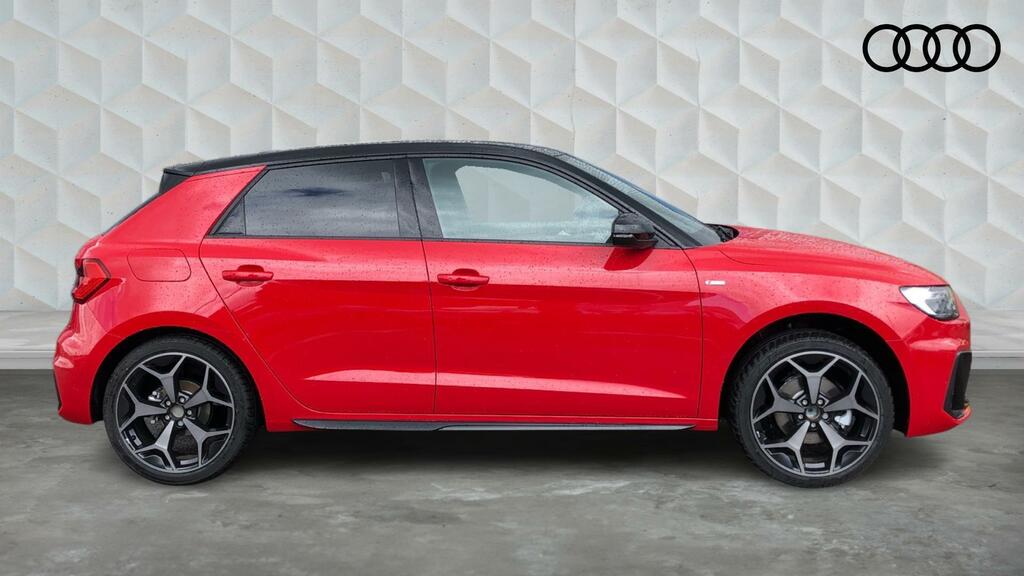 Audi A1 Sportback Black Edition 30 Tfsi 116 Ps S Tronic Red #3