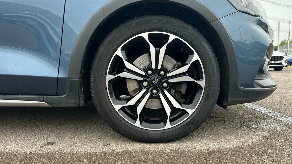 Ford Focus 1.0T Ecoboost Active X Euro 6 5-Door VO69HXR Blue #4