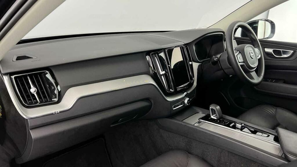 Volvo XC60 2.0 B5 Mhev Core Euro 6 5-Door YW23AUT Black #6