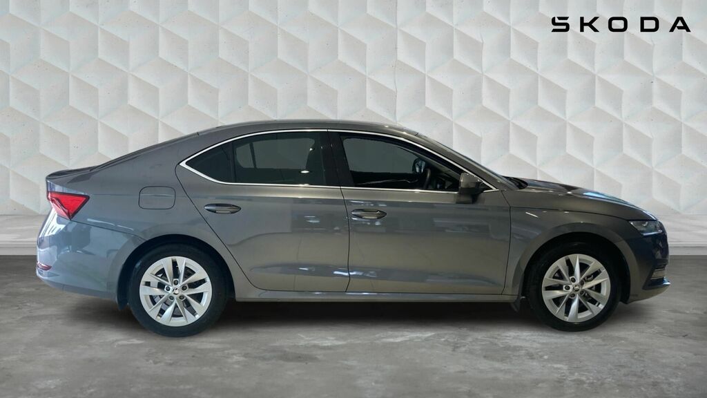 Skoda Octavia Tsi Act Se L Euro 6 5-Door Grey #4