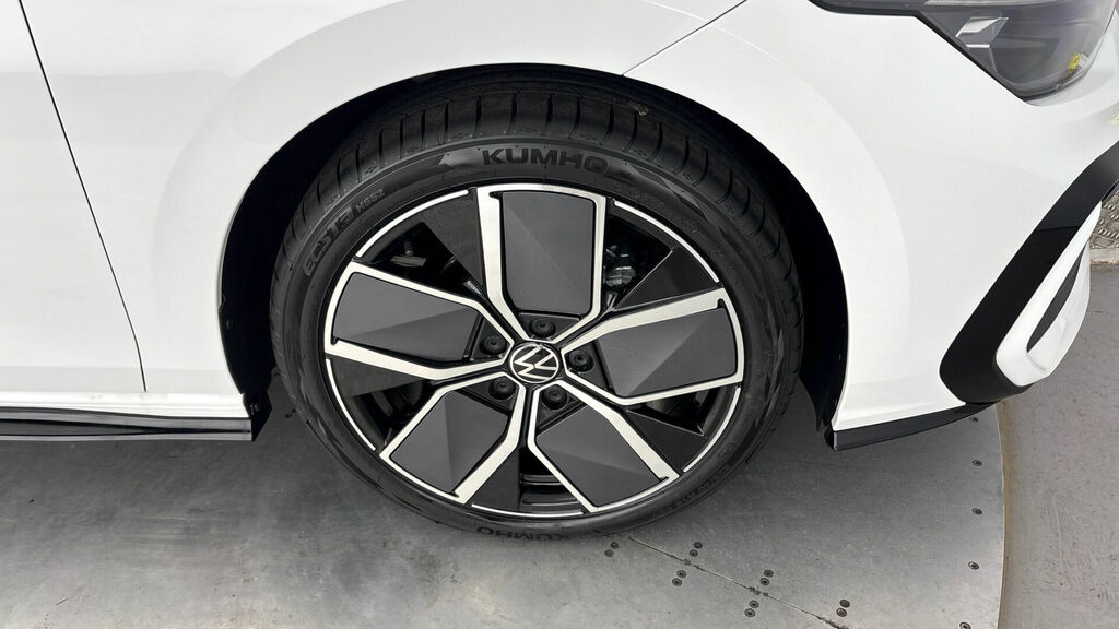 Volkswagen Golf Tsi Black Edition Euro 6 5-Door WP26XRK White #5