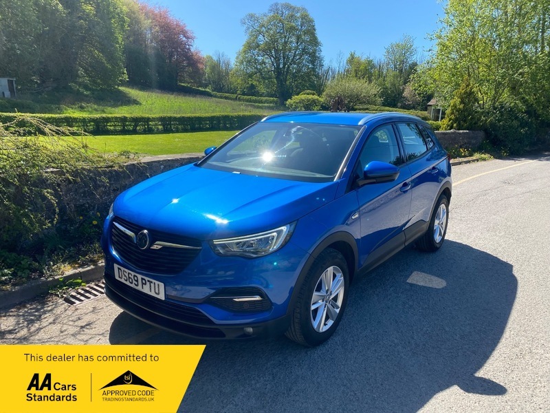 Vauxhall Grandland X 1.5 Turbo D Blueinjection Blue
