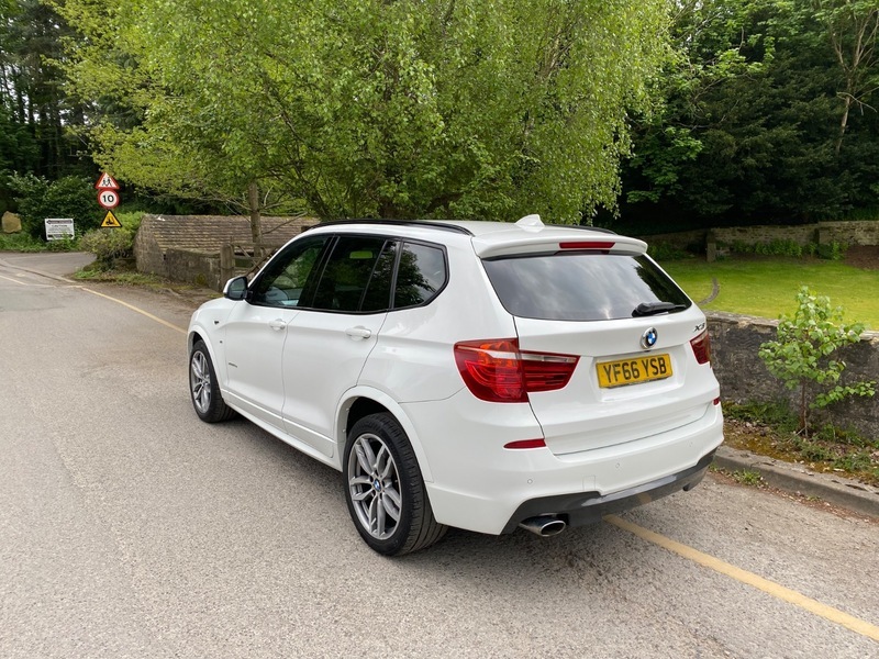 BMW X3 2.0 20D M Sport YF66YSB White #4
