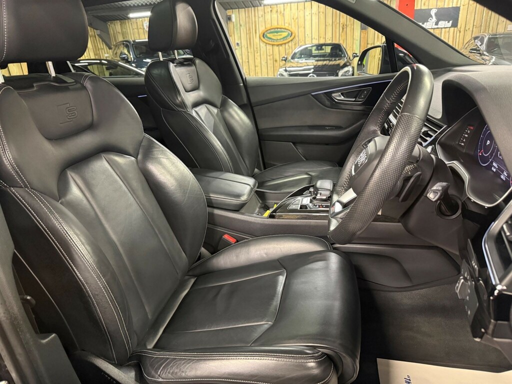 Audi Q7 3.0 Tdi V6 50 Black Edition Tiptronic Quattro Euro VL19OSZ Black #3
