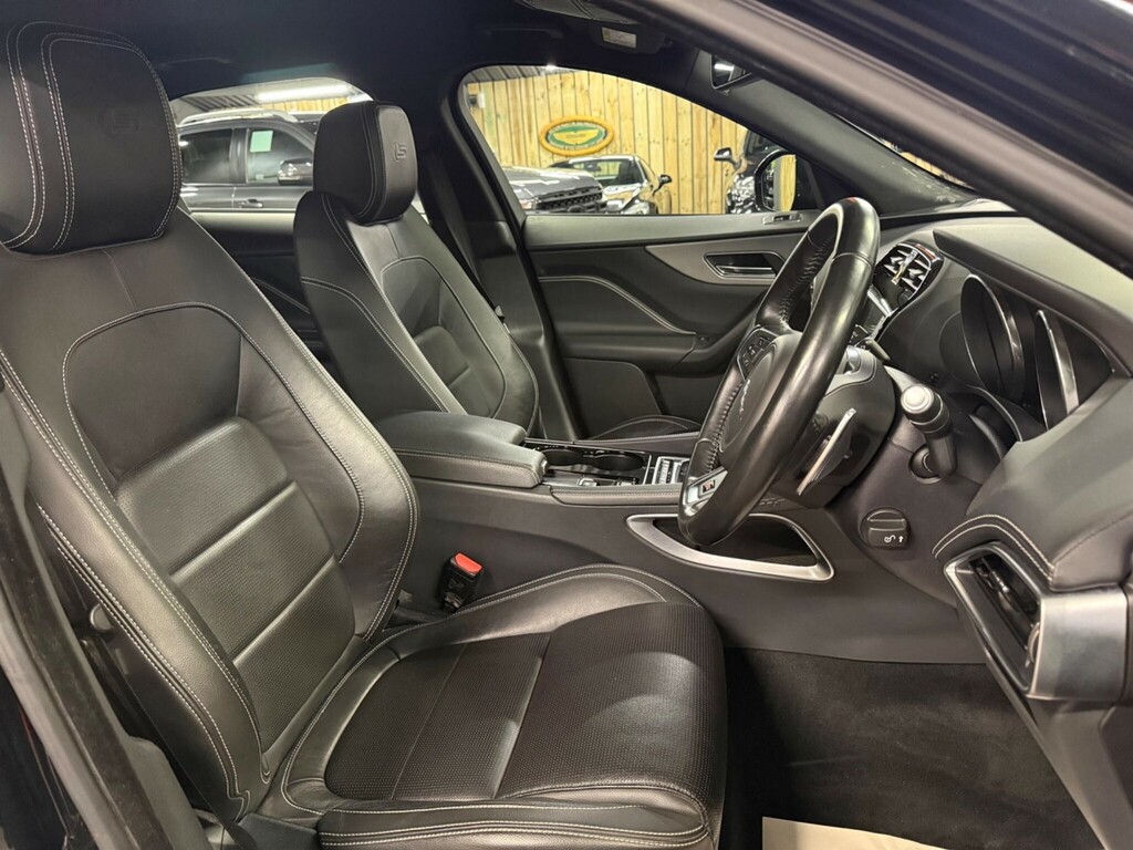 Jaguar F-Pace 3.0 V6 S Awd Euro 6 Ss Black #2