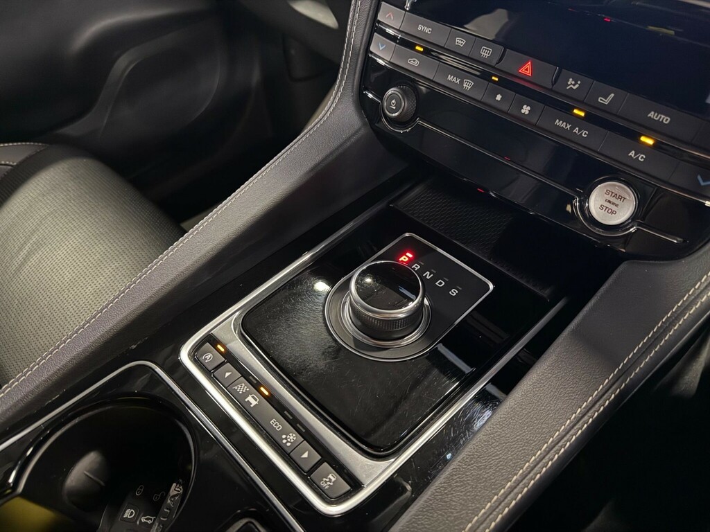 Jaguar F-Pace 3.0 V6 S Awd Euro 6 Ss Black #6