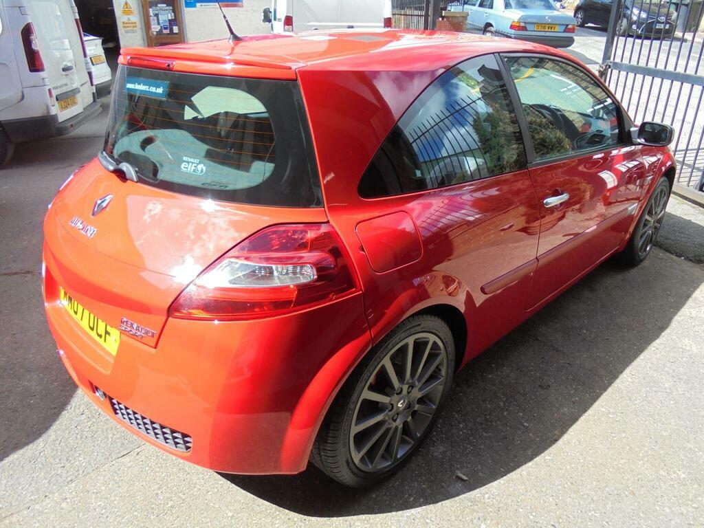 Renault Megane 2.0T Team F1 Team R26 Red #4