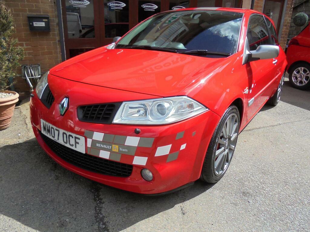 Renault Megane 2.0T Team F1 Team R26 Red #5