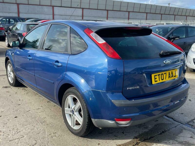 Ford Focus 2.0 Titanium ET07AAJ #4