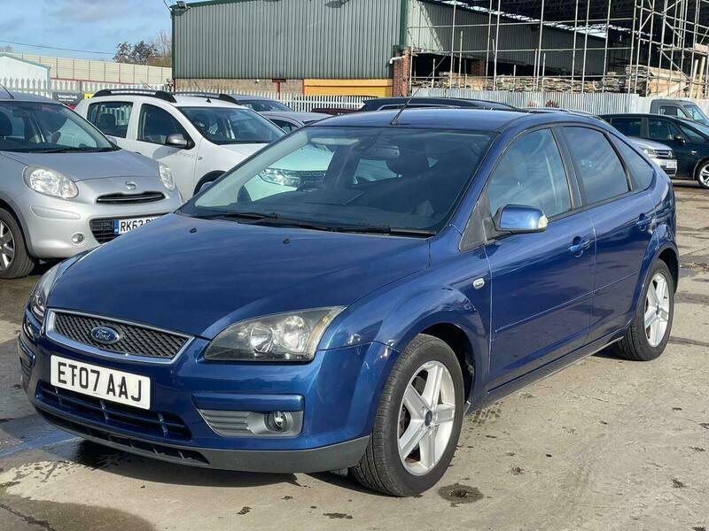 Ford Focus 2.0 Titanium ET07AAJ #3