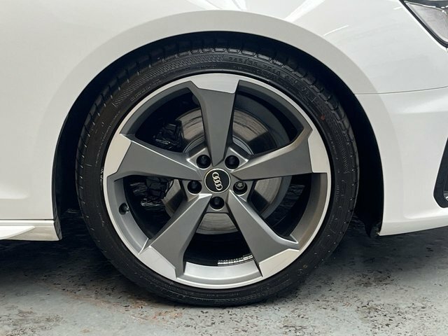 Audi A4 2.0 Tdi 35 Black Edition Saloon S Troni PX20OAE Black #4