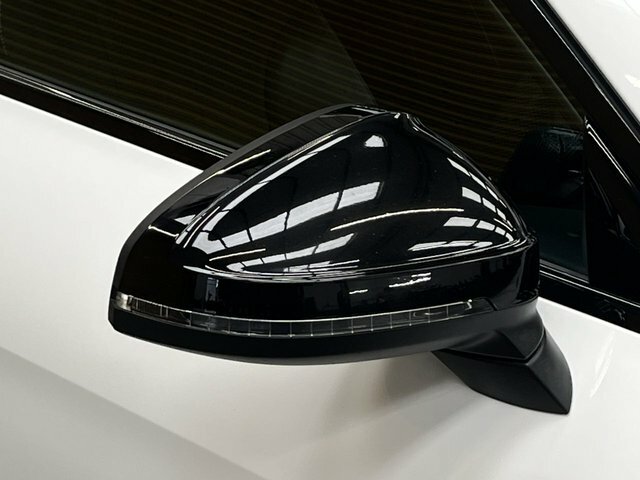 Audi A4 2.0 Tdi 35 Black Edition Saloon S Troni PX20OAE Black #6