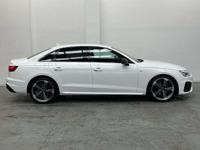 Audi A4 2.0 Tdi 35 Black Edition Saloon S Troni PX20OAE Black #2