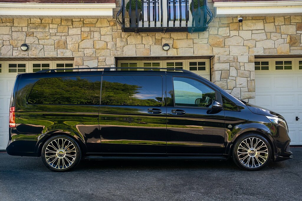 Mercedes-Benz V Class 2.0 V300d Sport Mpv G-tronic Euro 6 S WX69WJY Black #4