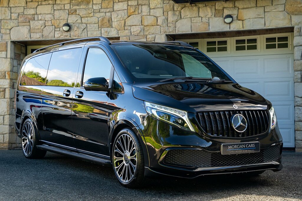 Mercedes-Benz V Class 2.0 V300d Sport Mpv G-tronic Euro 6 S WX69WJY Black #2