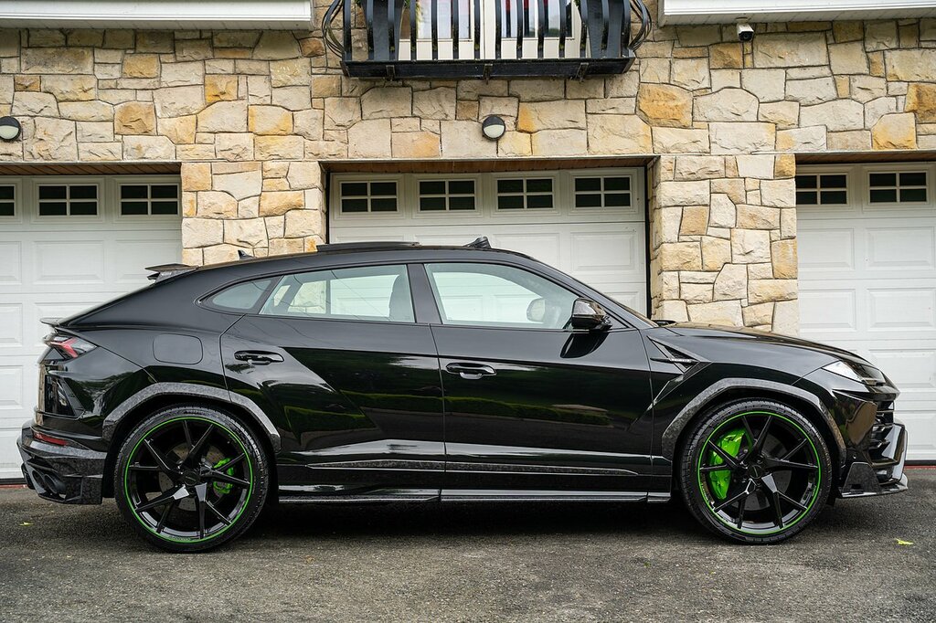 Lamborghini Urus V8 JSZ9873 Black #3