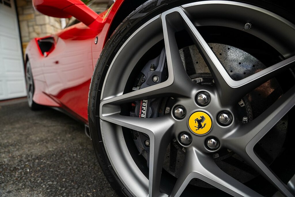 Ferrari F8 Tributo 3.9T V8 Coupe F1 Dct Euro 6 Ss  #30