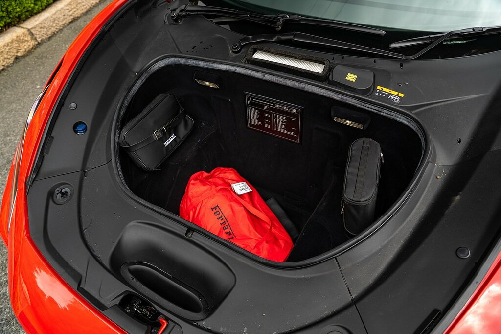 Ferrari F8 Tributo 3.9T V8 Coupe F1 Dct Euro 6 Ss  #90