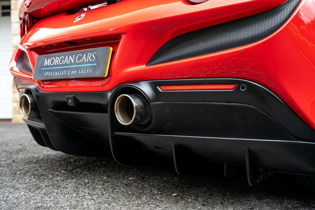 Ferrari F8 Tributo 3.9T V8 Coupe F1 Dct Euro 6 Ss  #23