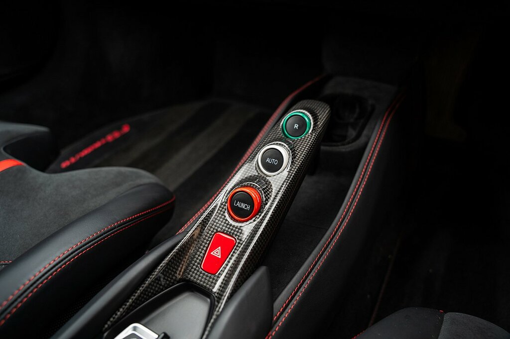 Ferrari F8 Tributo 3.9T V8 Coupe F1 Dct Euro 6 Ss  #58