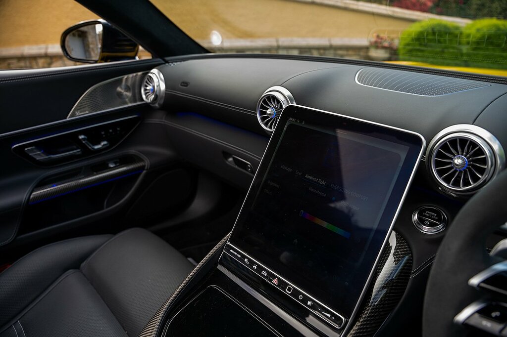 Mercedes-Benz SL Class Convertible White #86