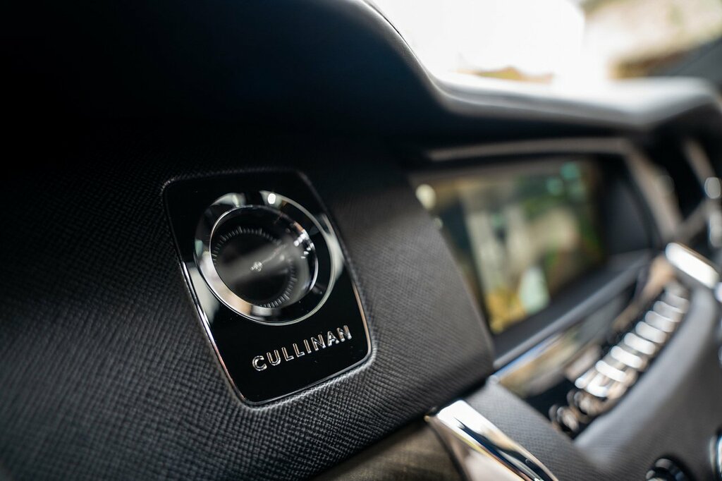 Rolls-Royce Cullinan V12 Blue #58